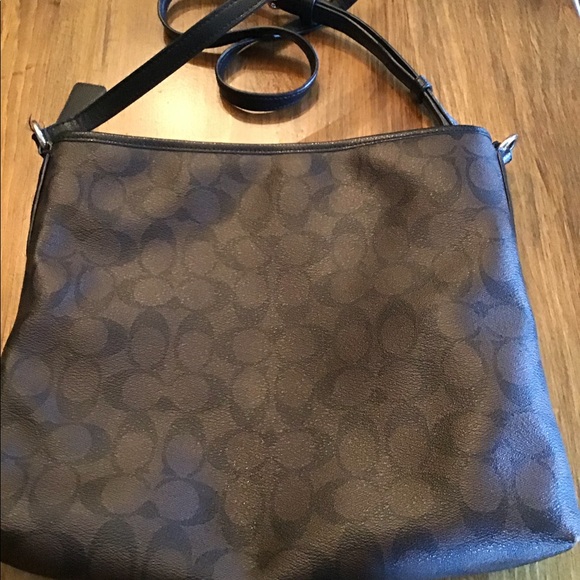 Coach File Crossbody - Picture 2 of 10